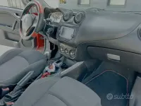 Usata Alfa Romeo MiTo 70 CV (51 kW) 2014 Rosso Utilitaria