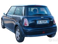 Occasion Mini One D 88 ch (64 kW) 2006 Bleue Citadine