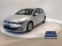 Usata VW Golf VIII Life 150 CV (110 kW) 2020 Argento Berlina