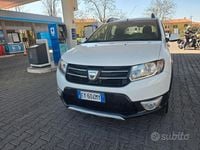 Usata Dacia Sandero Stepway 90 CV (66 kW) 2015 Bianco Berlina