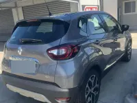 Usata Renault Captur 90 CV (66 kW) 2018 Grigio SUV