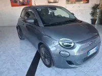 Usata Fiat 500e Icon 42 kW (58 CV) 2021 Grigio Berlina