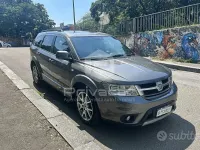 Usata Fiat Freemont Urban 140 CV (102 kW) 2011 Grigio SUV