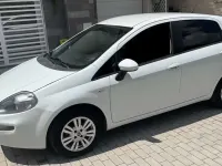 Usata Fiat Grande Punto S 69 CV (50 kW) 2012 Bianco Utilitaria