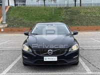 Usata Volvo V60 Kinetic 150 CV (110 kW) 2016 Nero Station wagon