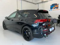 Usata VW Golf VIII R 320 CV (235 kW) 2021 Nero Berlina