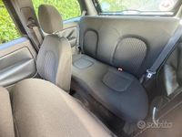 Usata Lancia Ypsilon 95 CV (69 kW) 2011 Nero Utilitaria