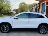 Usata Mercedes GLA200 Premium 150 CV (110 kW) 2021 Bianco SUV