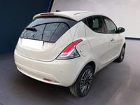 Usata Lancia Ypsilon Gold 70 CV (51 kW) 2021 Bianco Utilitaria