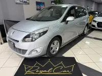 Usata Renault Scénic Dynamique 130 CV (95 kW) 2011 Argento Monovolume