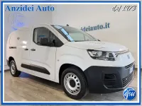 Usata Fiat Doblò 102 CV (75 kW) 2023 Bianco pastello Monovolume