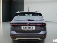 Usata VW T-Cross Style 95 CV (69 kW) 2021 Grigr2a grigio metallizzato SUV