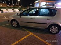 Usata Renault Scénic II 130 CV (95 kW) 2006 Grigio Monovolume