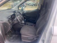 Usata Ford Tourneo Courier 75 CV (55 kW) 2016 Bianco Monovolume
