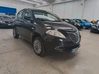 Usata Lancia Ypsilon 85 CV (62 kW) 2013 Nero Utilitaria