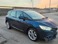 Usata Renault Scénic IV Business 110 CV (80 kW) 2018 Blu Monovolume