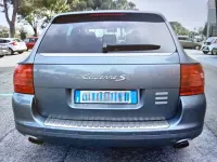 Usata Porsche Cayenne S 349 CV (256 kW) 2005 Grigio SUV