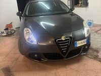 Usata Alfa Romeo Giulietta Distinctive 105 CV (77 kW) 2011 Grigio Utilitaria