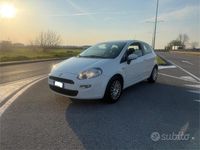 Usata Fiat Punto Evo 95 CV (69 kW) 2013 Bianco Utilitaria