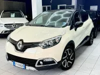 Usata Renault Captur 90 CV (66 kW) 2015 Beige SUV