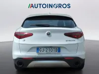 Usata Alfa Romeo Stelvio Business 190 CV (139 kW) 2022 Bianco SUV