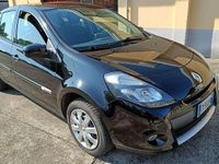 Usata Renault Clio III Dynamique 75 CV (55 kW) 2012 Nero Berlina