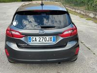 Usata Ford Fiesta Titanium 85 CV (62 kW) 2020 Grigio Utilitaria