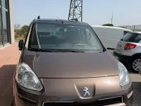 Usata Peugeot Partner Tepee Style 90 CV (66 kW) 2013 Marrone Monovolume