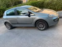 Usata Fiat Punto 69 CV (50 kW) 2010 Grigio Utilitaria