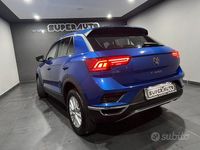 Usata VW T-Roc Advance 150 CV (110 kW) 2022 Blu SUV