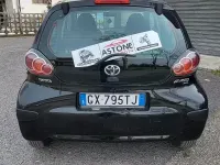 Usata Toyota Aygo 68 CV (50 kW) 2010 Nero Utilitaria