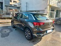 Usata VW T-Roc Advance 116 CV (85 kW) 2018 Bronzo SUV