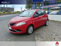 Usata Lancia Ypsilon 95 CV (69 kW) 2016 Rosso Utilitaria