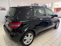 Usata Mercedes B180 Premium 109 CV (80 kW) 2011 Nero Utilitaria