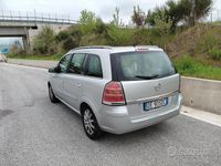 Usata Opel Zafira 94 CV (69 kW) 2006 Grigio Monovolume