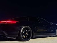 Begagnad Porsche Taycan 4S Performance Package 139 kW (190 HK) 2021 Svart Sedan