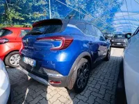 Usata Renault Captur Techno 143 CV (105 kW) 2022 Blu/azzurro SUV