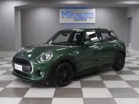 Usata Mini ONE 75 CV (55 kW) 2021 Verde Utilitaria