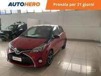 Usata Toyota Yaris Lounge 90 CV (66 kW) 2016 Rosso Berlina