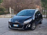 Usata Peugeot 308 92 CV (67 kW) 2013 Nero Berlina