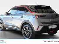 Usata Opel Mokka GS Line 101 CV (74 kW) 2023 Grigio chiaro/tetto nero SUV