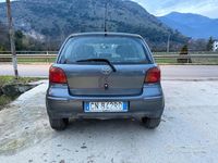 Usata Toyota Yaris Sol 2004 Grigio Berlina