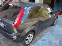 Usata Ford Fiesta 2007 Grigio Utilitaria