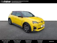 Usata Renault 5 E-Tech Komfort 77 kW (106 CV) 2025 Giallo