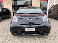 Usata Toyota iQ 68 CV (50 kW) 2011 Nero metallizzato Utilitaria