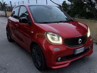 Usado Smart ForFour Brabus 71 CV (52 kW) 2016 Rojo Utilitario