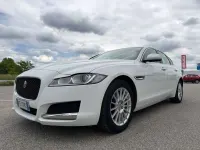 Usata Jaguar XF Pure 250 CV (183 kW) 2019 Bianco Berlina