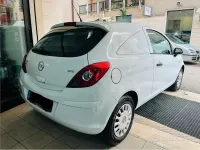 Usata Opel Corsa 75 CV (55 kW) 2015 Bianco Utilitaria