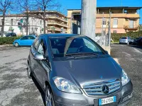 Usata Mercedes A200 140 CV (102 kW) 2009 Grigio Berlina