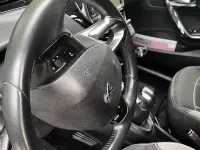 Usata Peugeot 208 68 CV (50 kW) 2012 Bianco Utilitaria